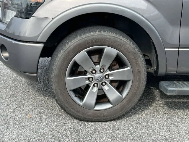 Used 2014 Gray Ford FX2 image 4