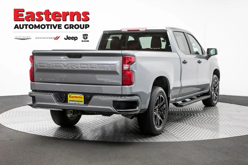 Used 2024 Gray Chevrolet Custom image 6