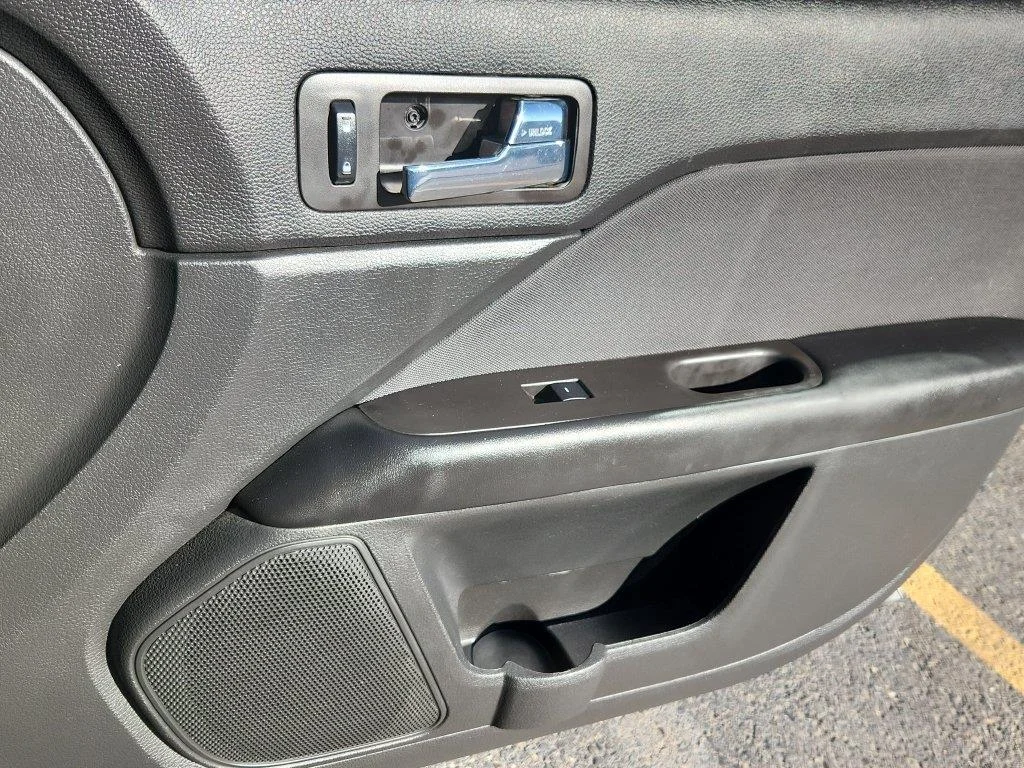 Used 2012 Steel Blue Metallic Ford SE image 14
