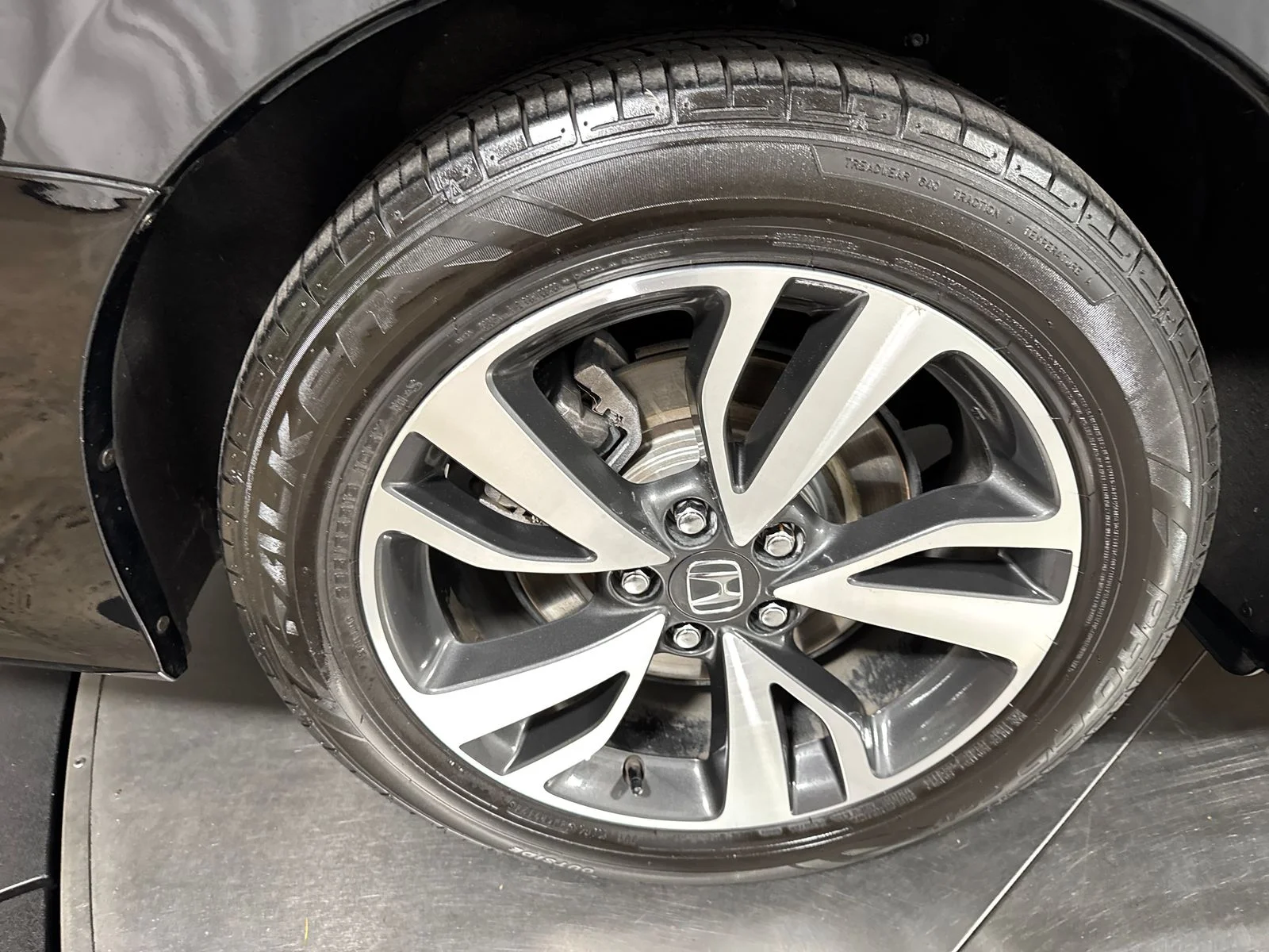 2023 Honda Odyssey Touring - Photo 13