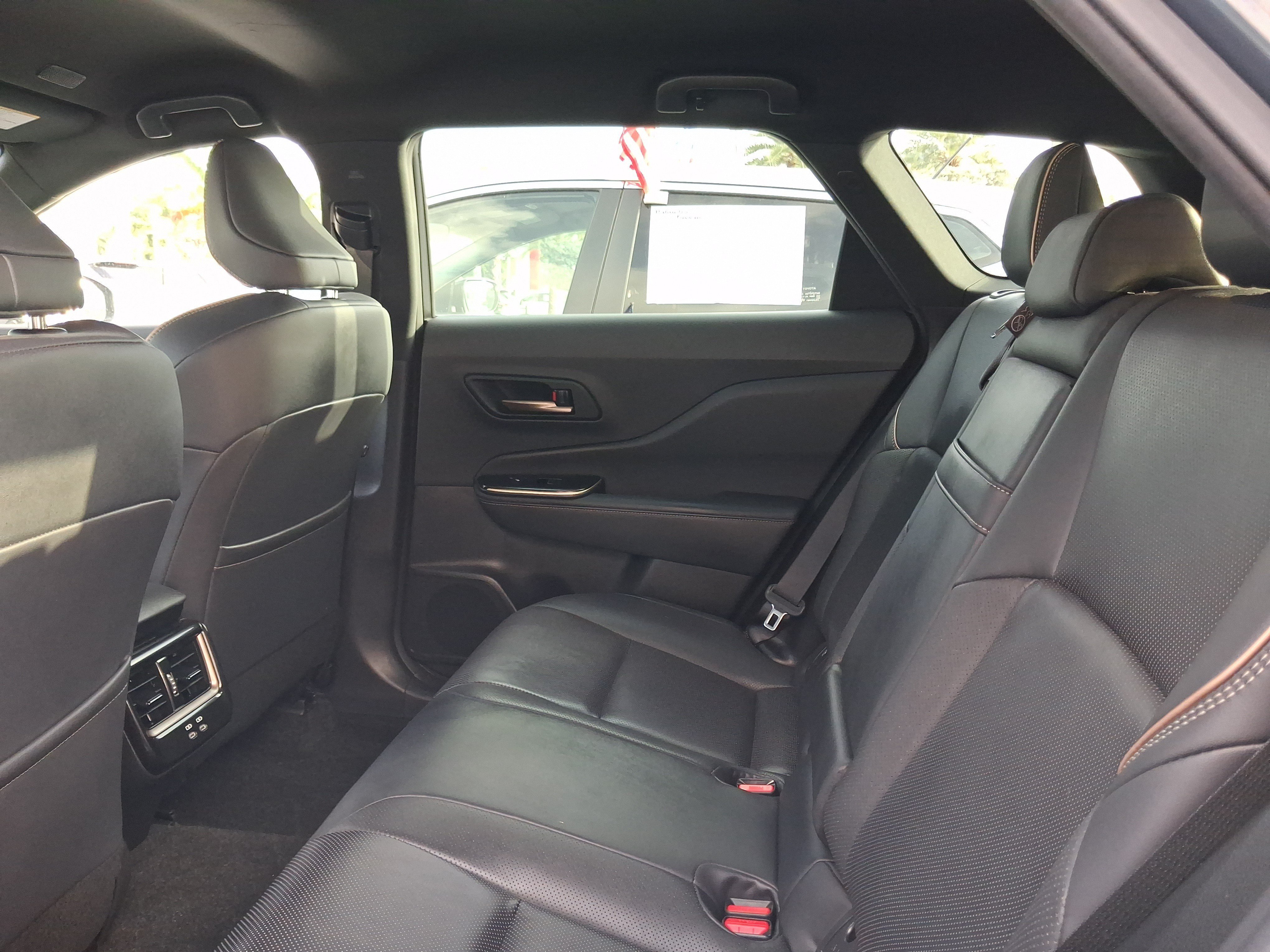 Used 2025 White Toyota XLE image 8