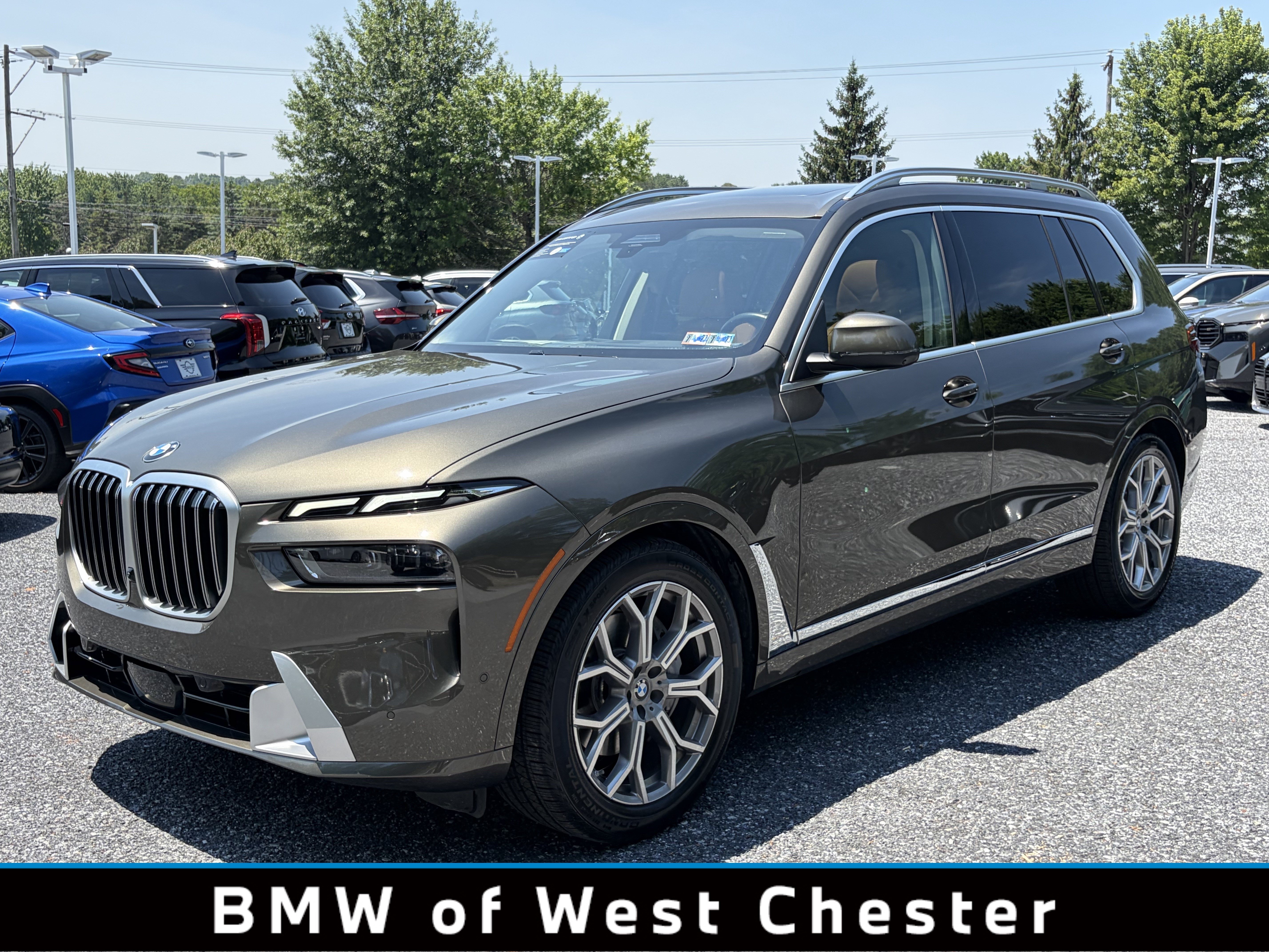 Certified Used 2026 MANHATTAN GREEN BMW xDrive40i image 1