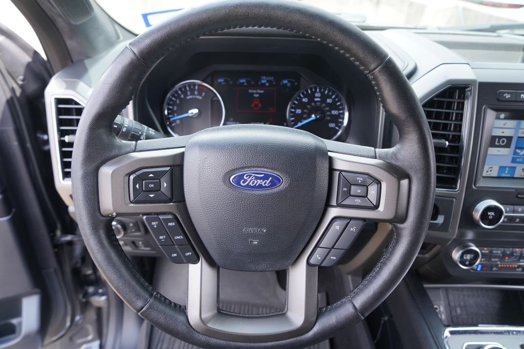 Used 2019 Magnetic Ford XLT image 11