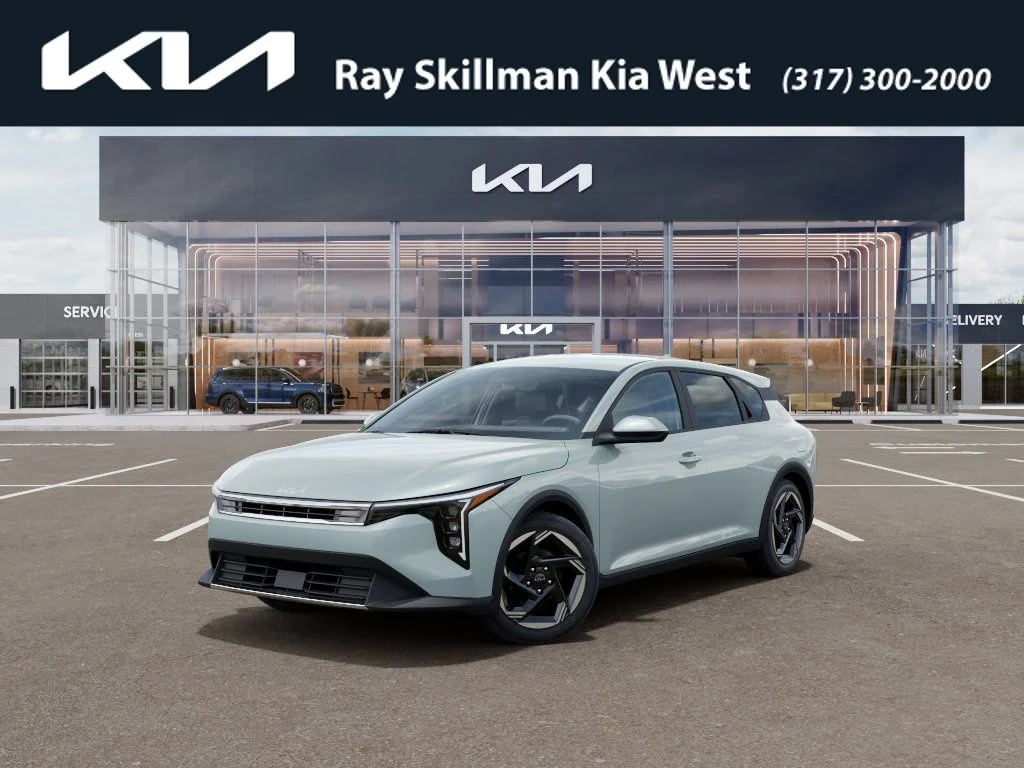 2026 Kia K4 EX AT Hatchback's photo