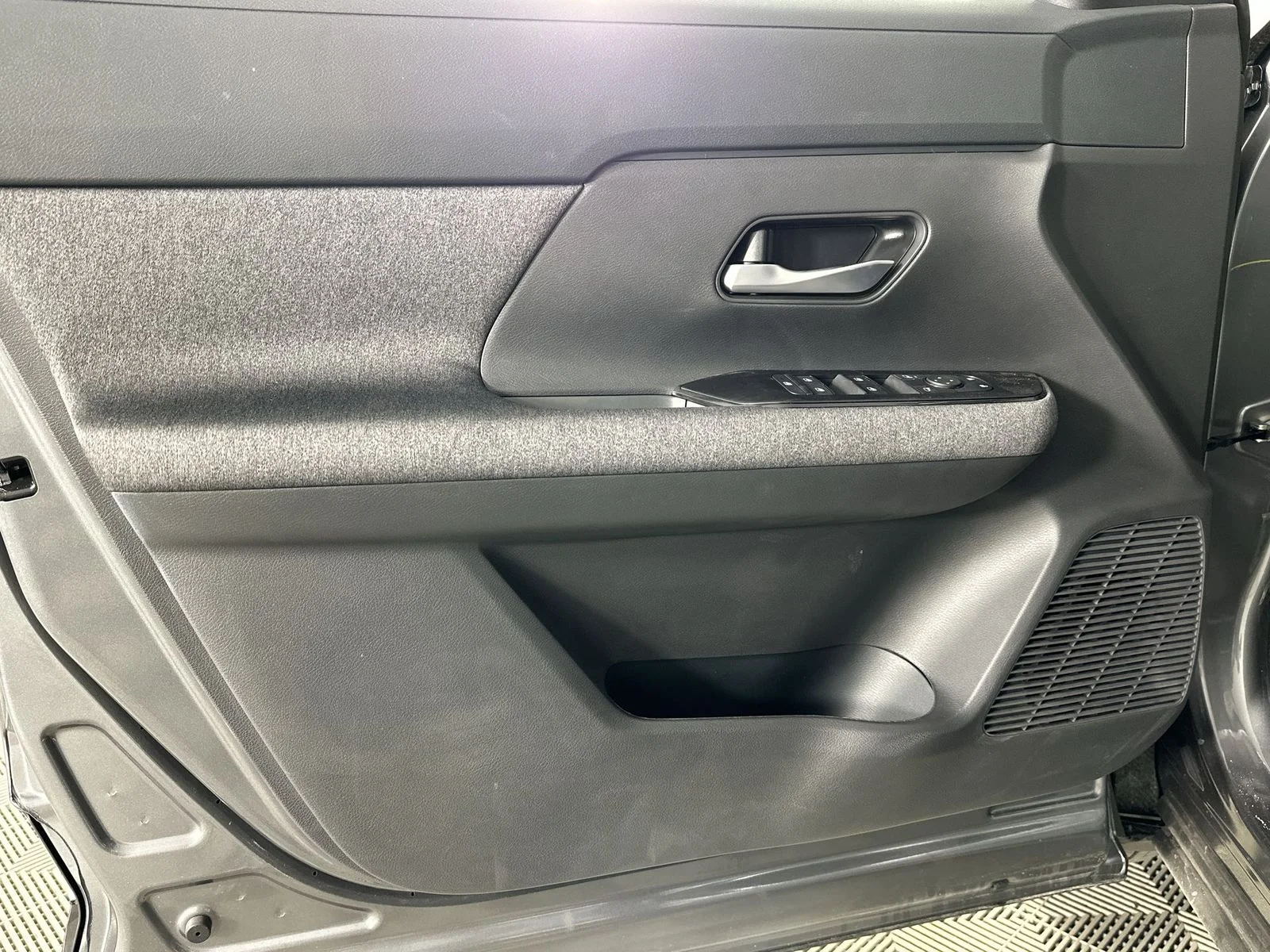 New 2026 Gun Metallic Nissan SV image 29