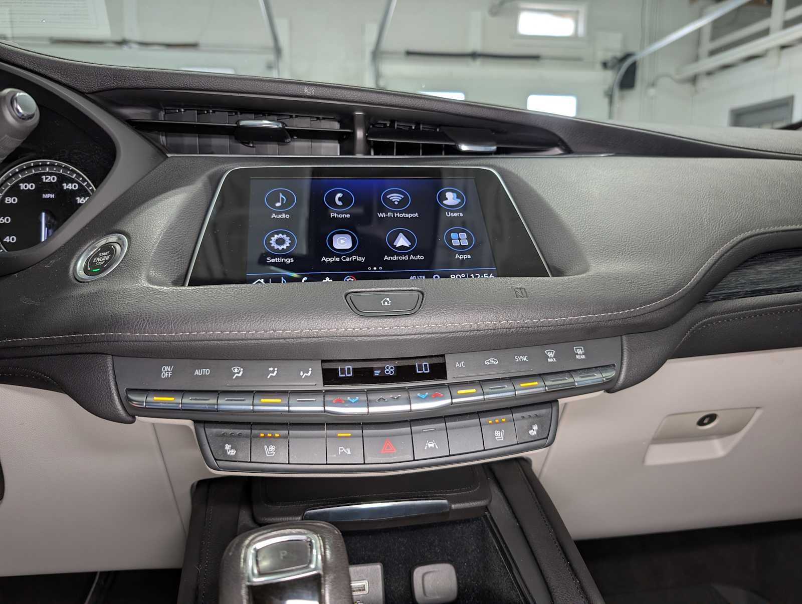 Used 2019 CRYSTAL WHITE TRICOAT Cadillac AWD Premium Luxury image 33