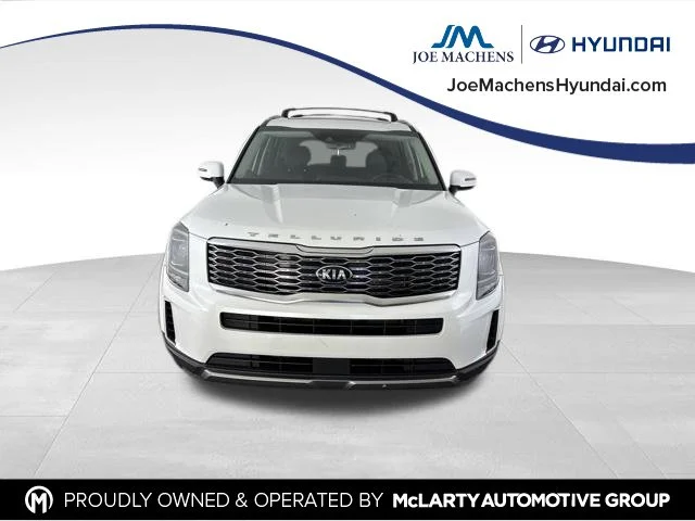 Used 2020 White Kia EX image 2