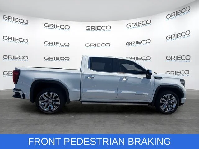 Used 2023 White GMC Denali image 8