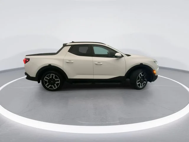 Used 2025 White Hyundai Limited image 5