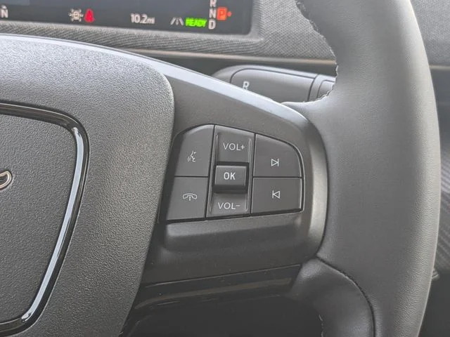 New 2026 Green Ford Premium image 24