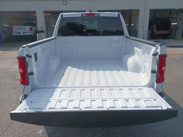 New 2026 Bright White Clear-Coat Exterior Paint RAM Big Horn/Lone Star image 22