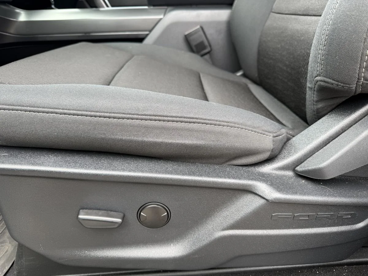 Used 2024 White Ford XLT image 15