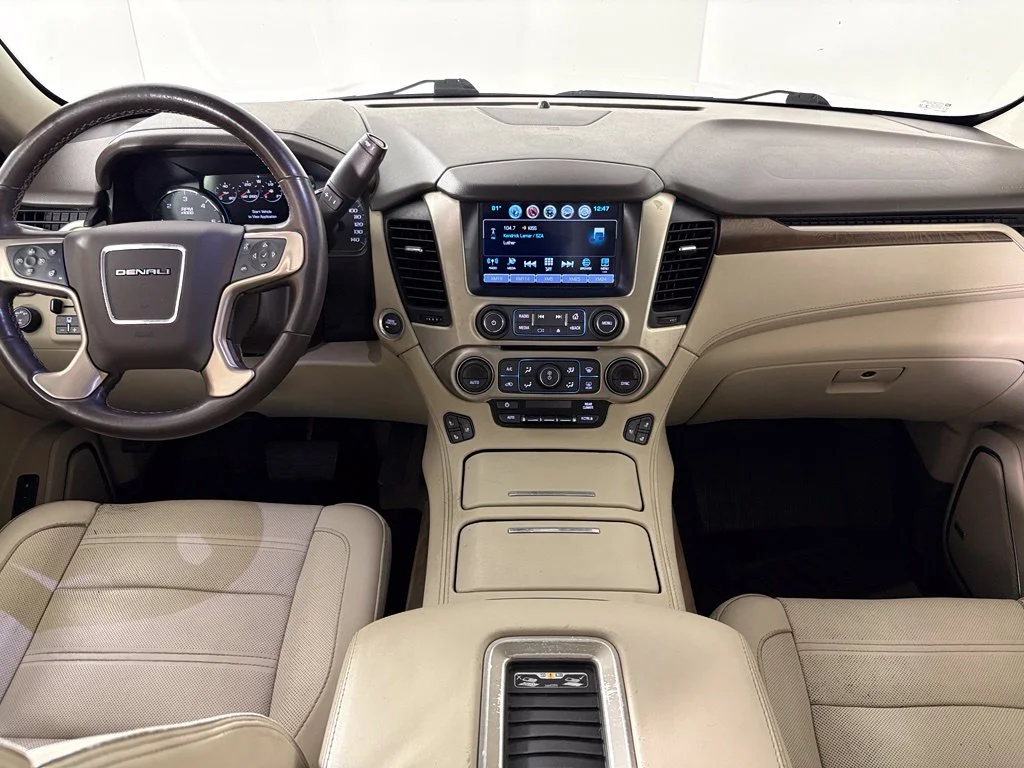 Used 2019 White GMC Denali image 39