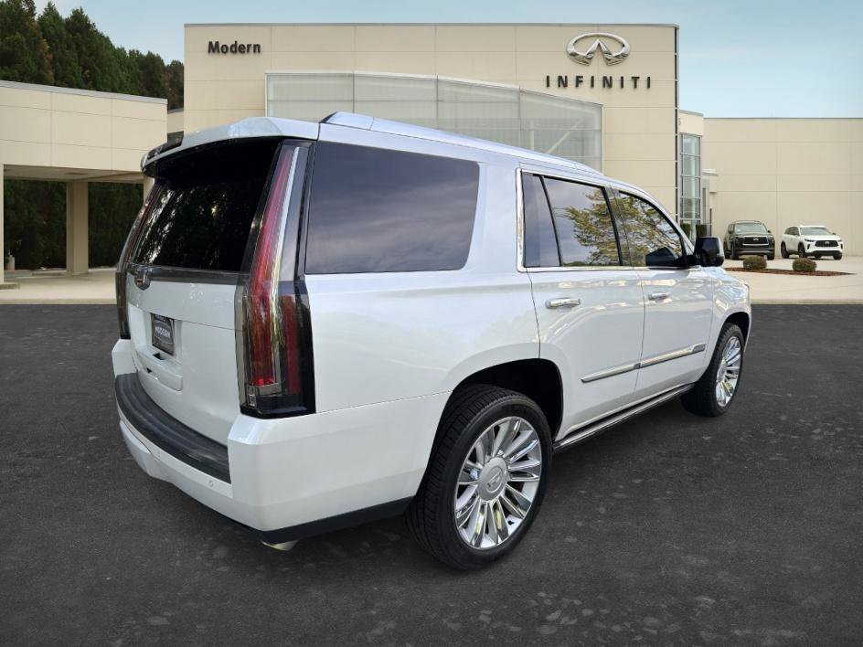 Used 2016 Crystal White Tricoat Cadillac Platinum image 5