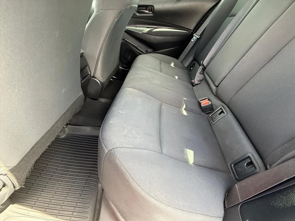 Used 2022 Red Toyota LE image 11