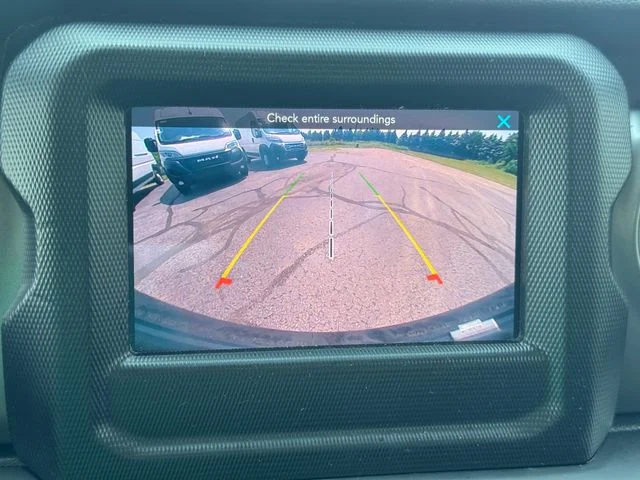 Certified Used 2022  Jeep Sport image 28