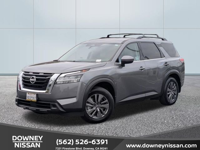 2022 Nissan Pathfinder SV 2WD's photo