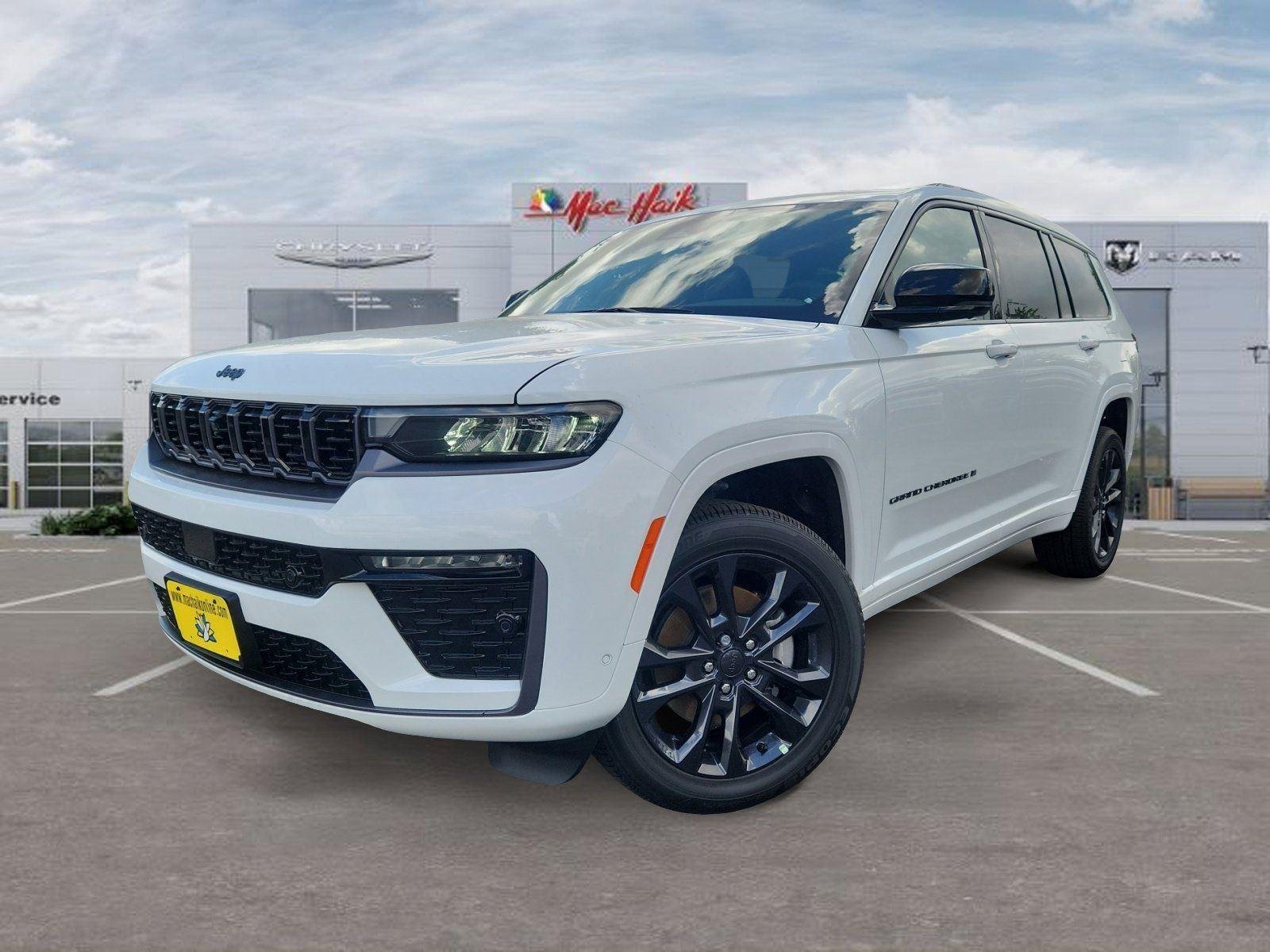 New 2026 Bright White Clear-Coat Exterior Paint Jeep Limited Reserve image 1
