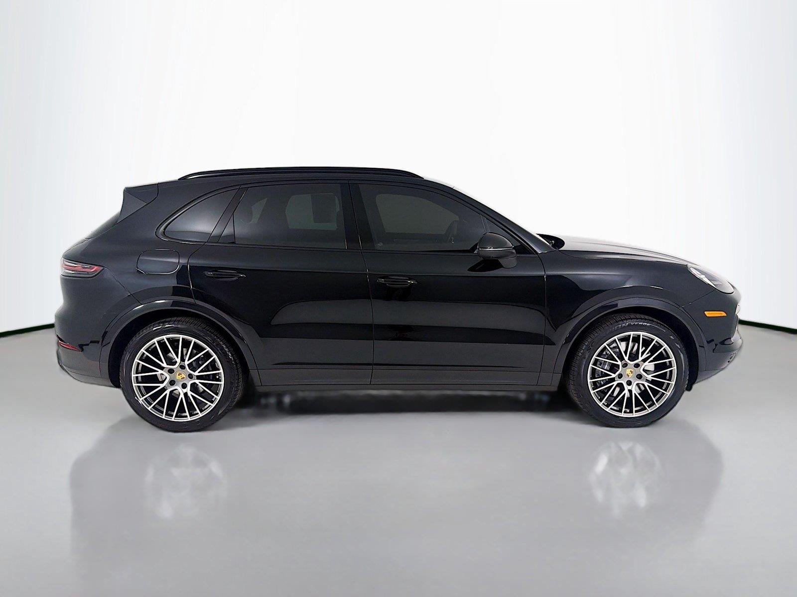 Used 2023 Chromite Black Metallic Porsche Platinum Edition image 29