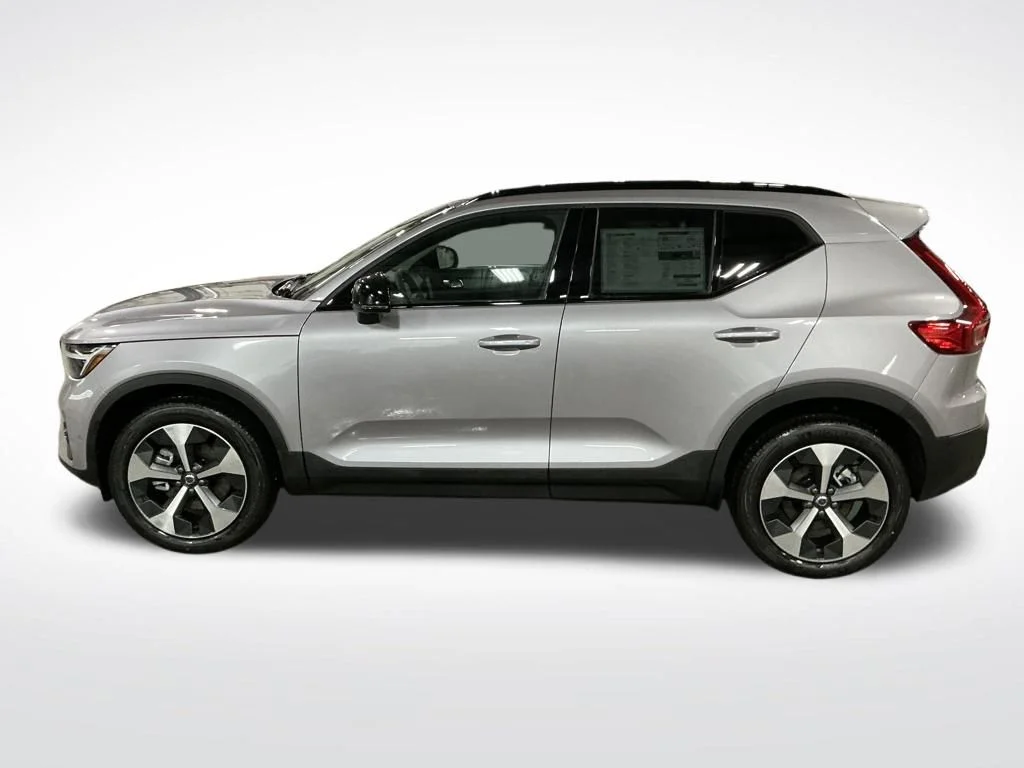 New 2026 Aurora Silver Volvo Plus image 2