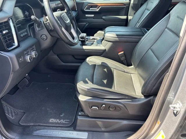 Used 2023 Sterling Metallic GMC Denali image 8