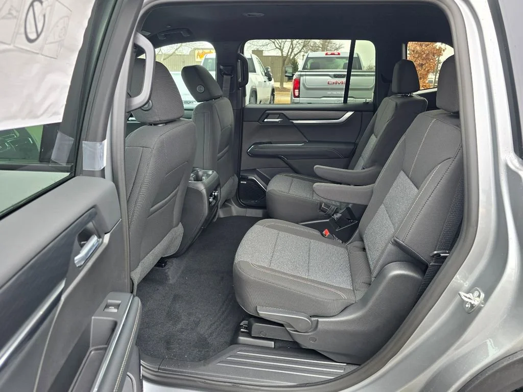 2026 GMC Acadia Elevation - Photo 27