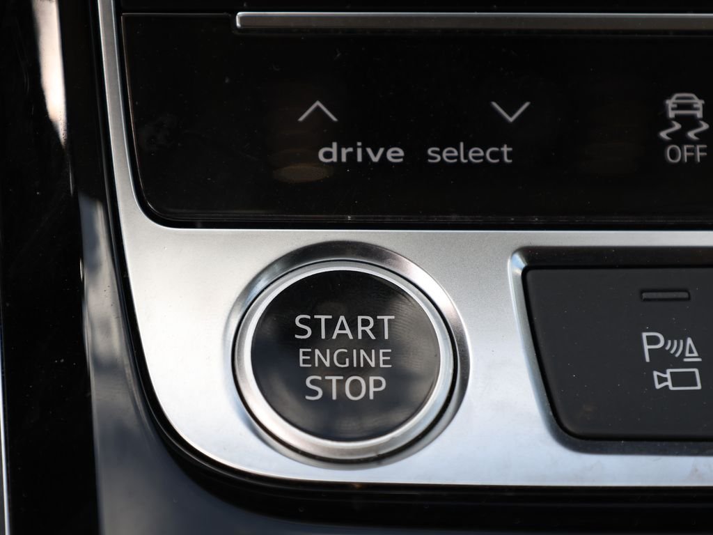 2021 Audi A8 Base - Photo 30
