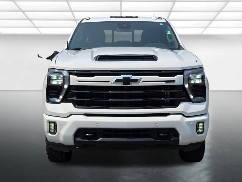 2024 Chevrolet Silverado 2500HD LTZ - Photo 17