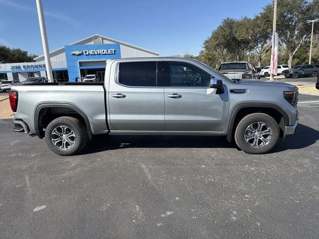 New 2026 Sterling Metallic GMC SLE image 3