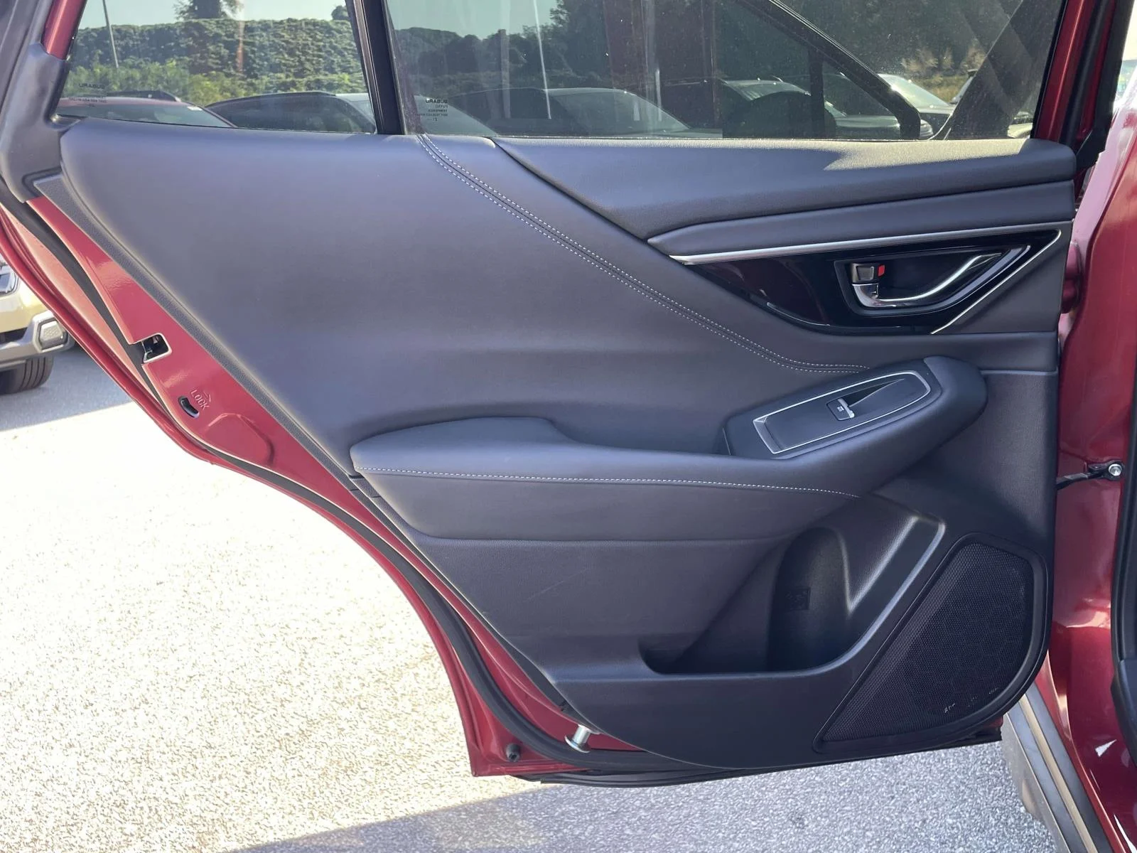 Used 2022 Crimson Red Pearl Subaru Limited image 2