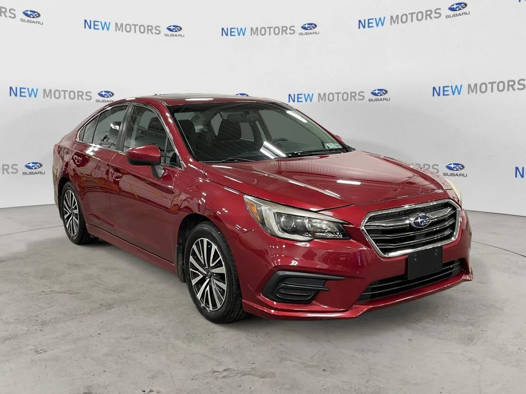 Used 2018 Crimson Red Pearl Subaru 2.5i image 7