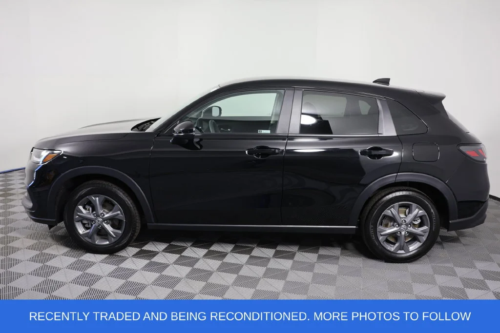 Used 2026 Crystal Black Pearl Honda LX image 5