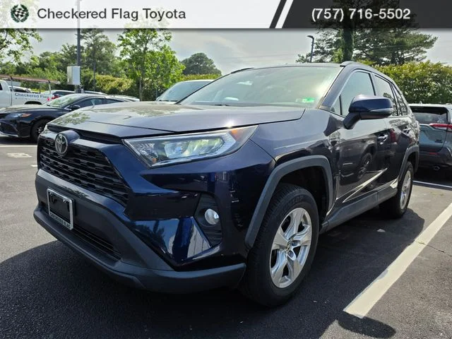 2021 Toyota RAV4 XLE AWD's photo