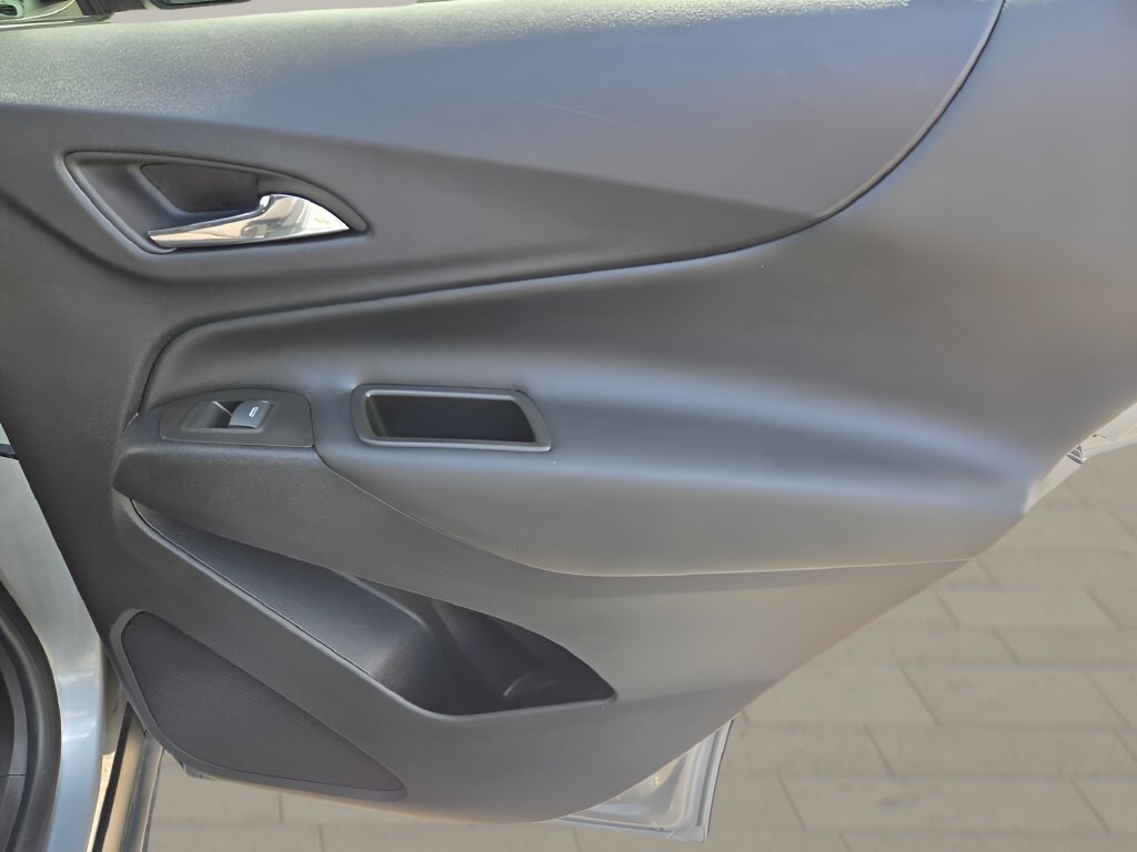 Used 2023 Gray Chevrolet LT image 11