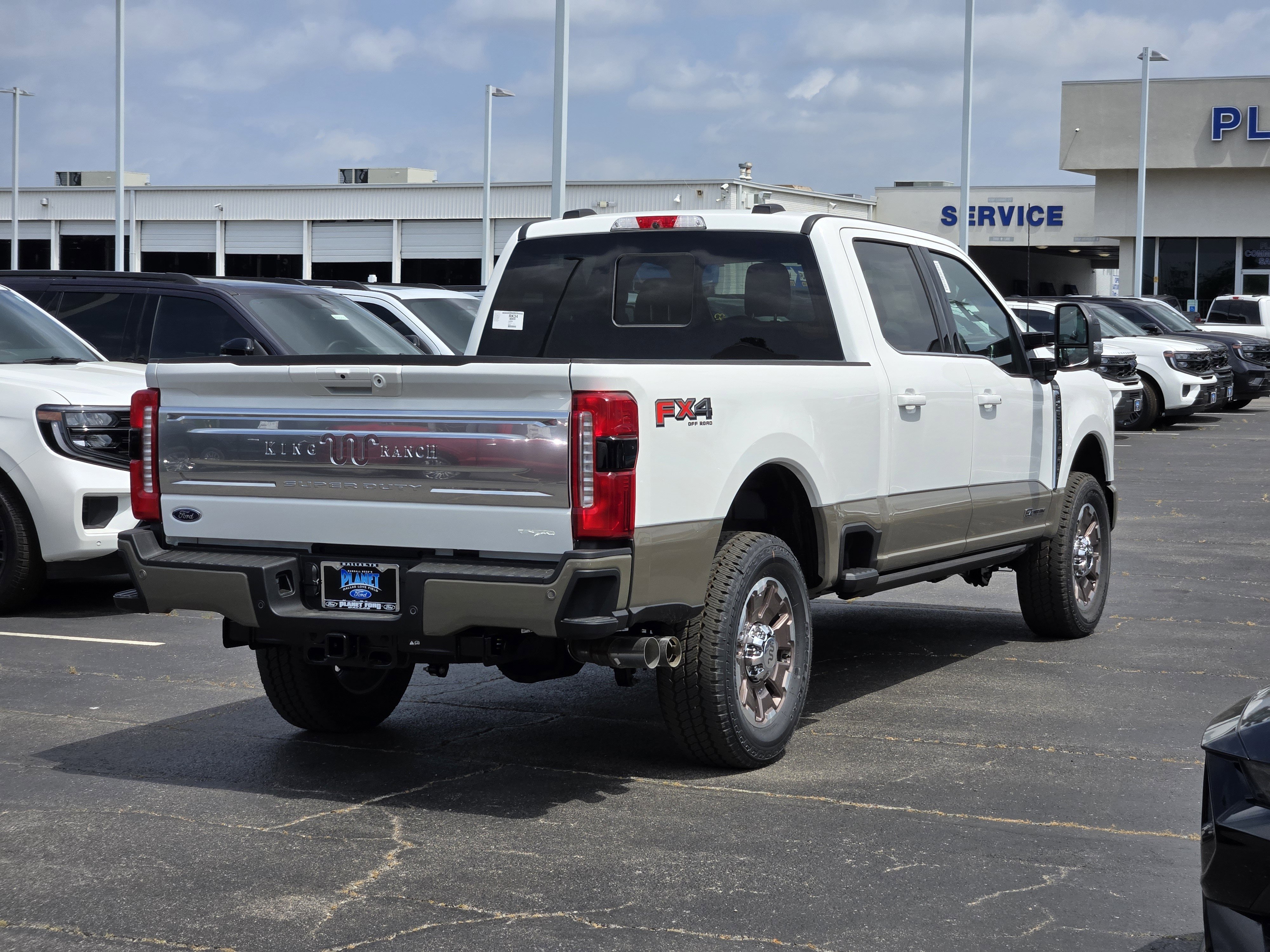 New 2026 Star White Ford F-250 King Ranch image 4