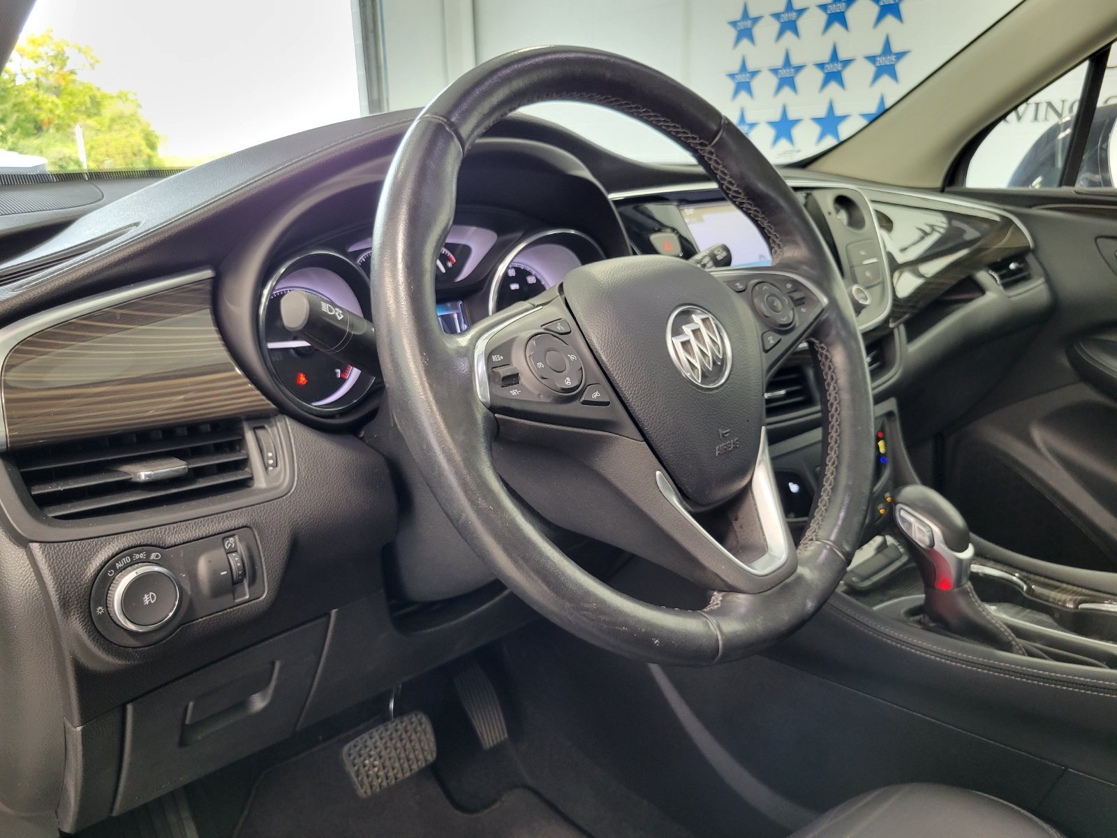 Used 2020 Blue Buick Essence image 11