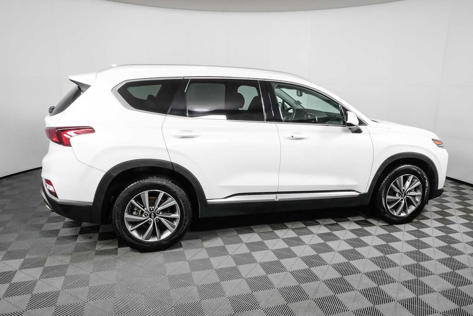 Used 2019 Hyundai Santa Fe SEL Plus with VIN 5NMS33AD0KH002630 for sale in Chamblee, GA