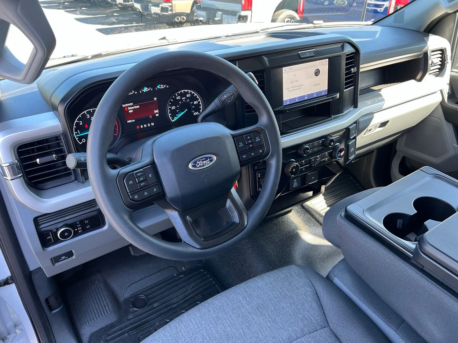Used 2025 White Ford XLT image 11