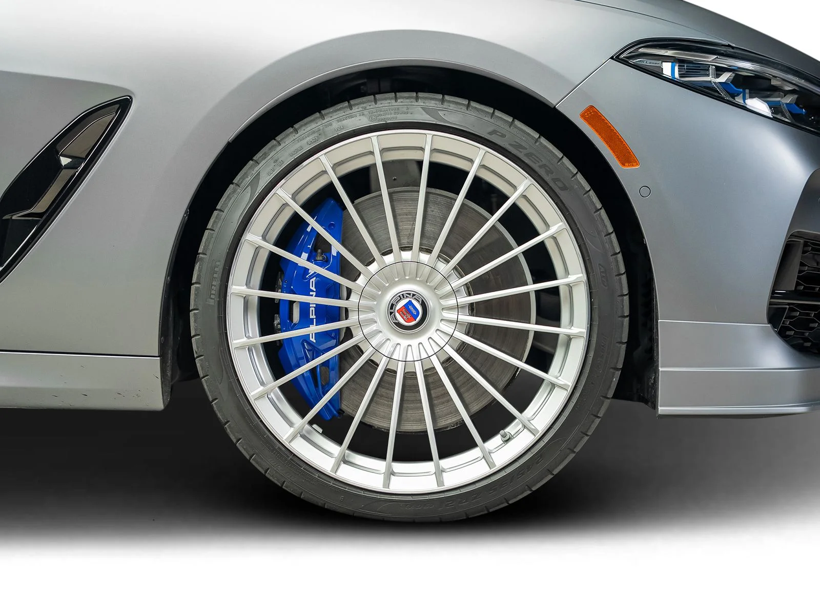 Used 2022 Blue BMW ALPINA B8 xDrive image 31