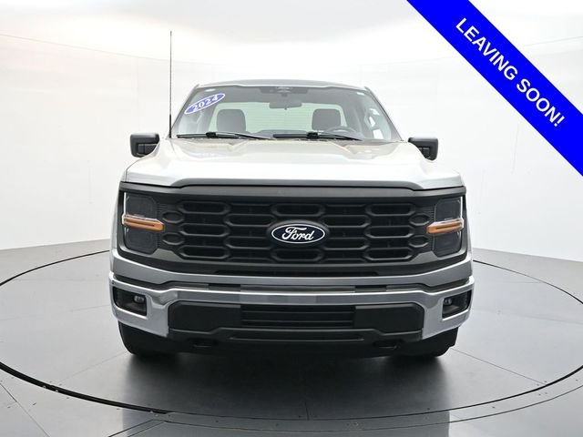 Used 2024 Silver Ford XL image 2