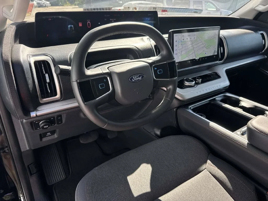 Used 2025 Black Ford Active image 29