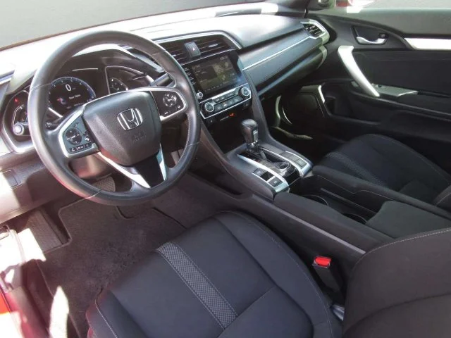 Used 2020 Rallye Red Honda EX image 15