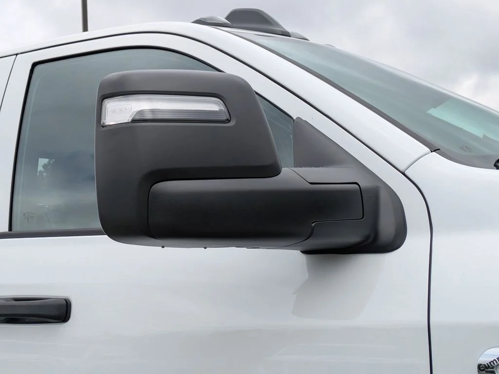 New 2026 Bright White Clear-Coat Exterior Paint RAM Tradesman image 12