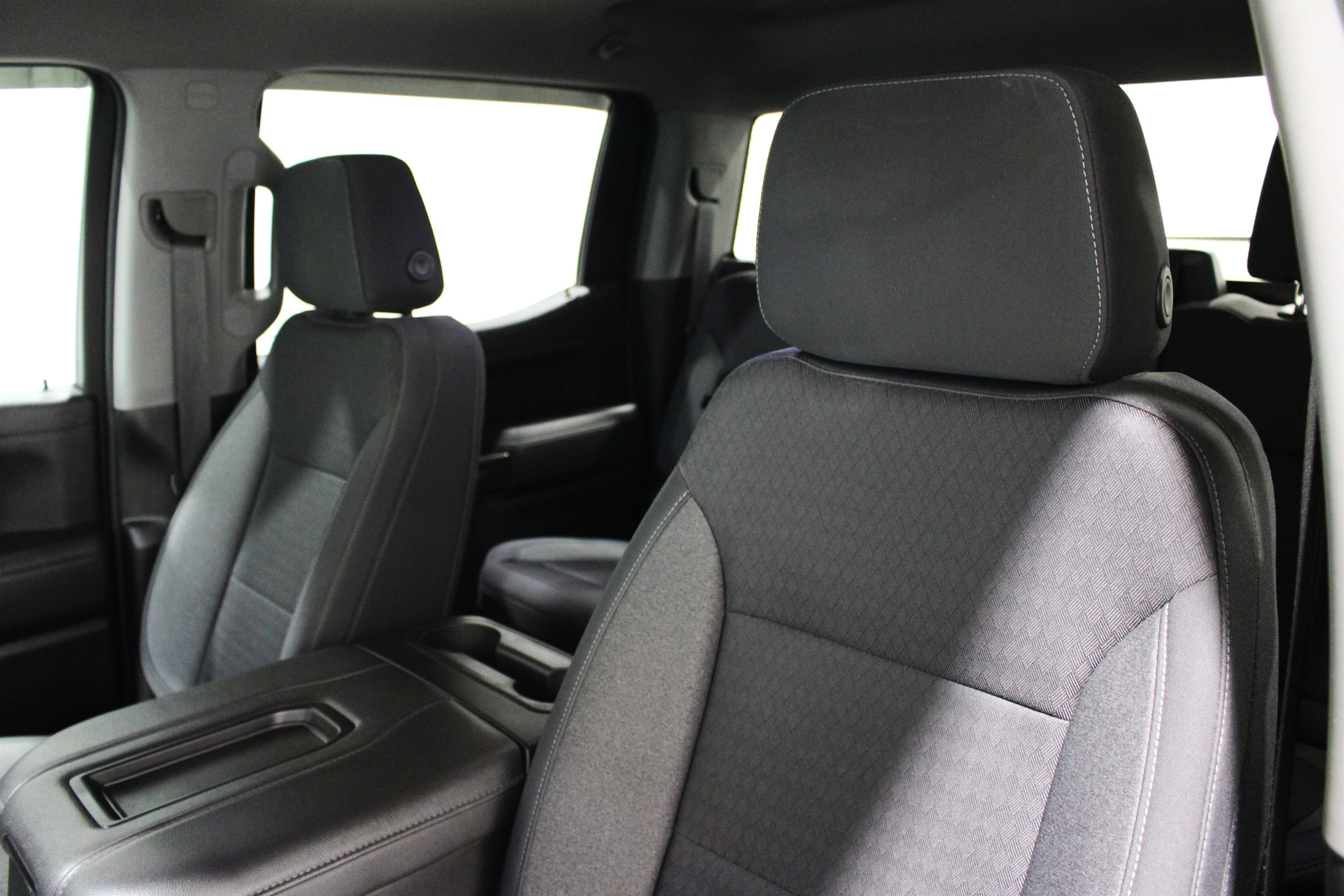 Used 2022 Black Chevrolet RST image 3