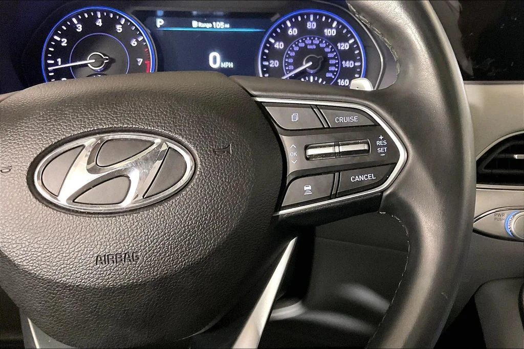 Used 2021 White Hyundai SEL image 19