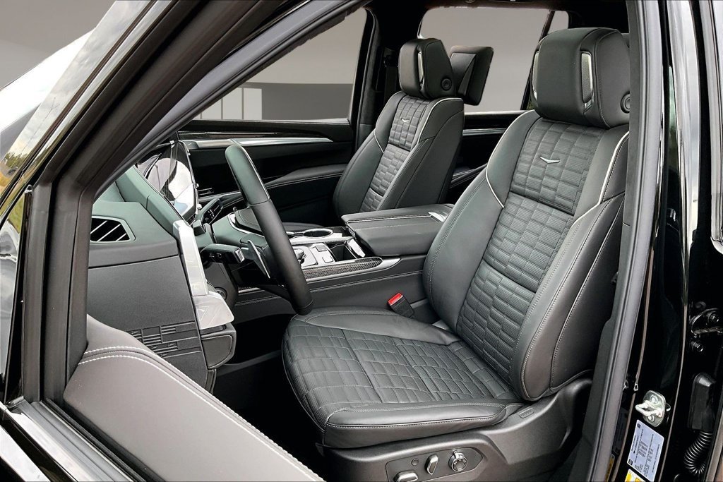 2026 Cadillac Escalade V-Series - Photo 9
