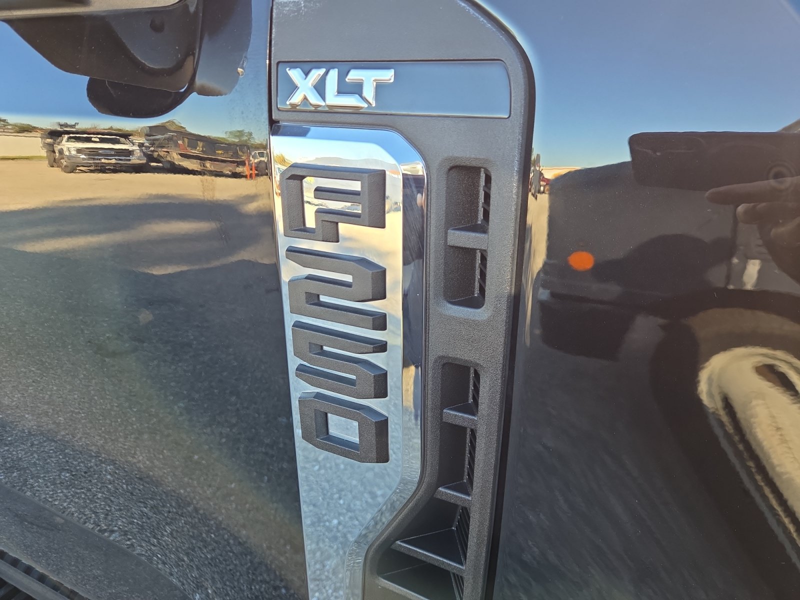 2025 Ford F-250 Super Duty XLT - Photo 16
