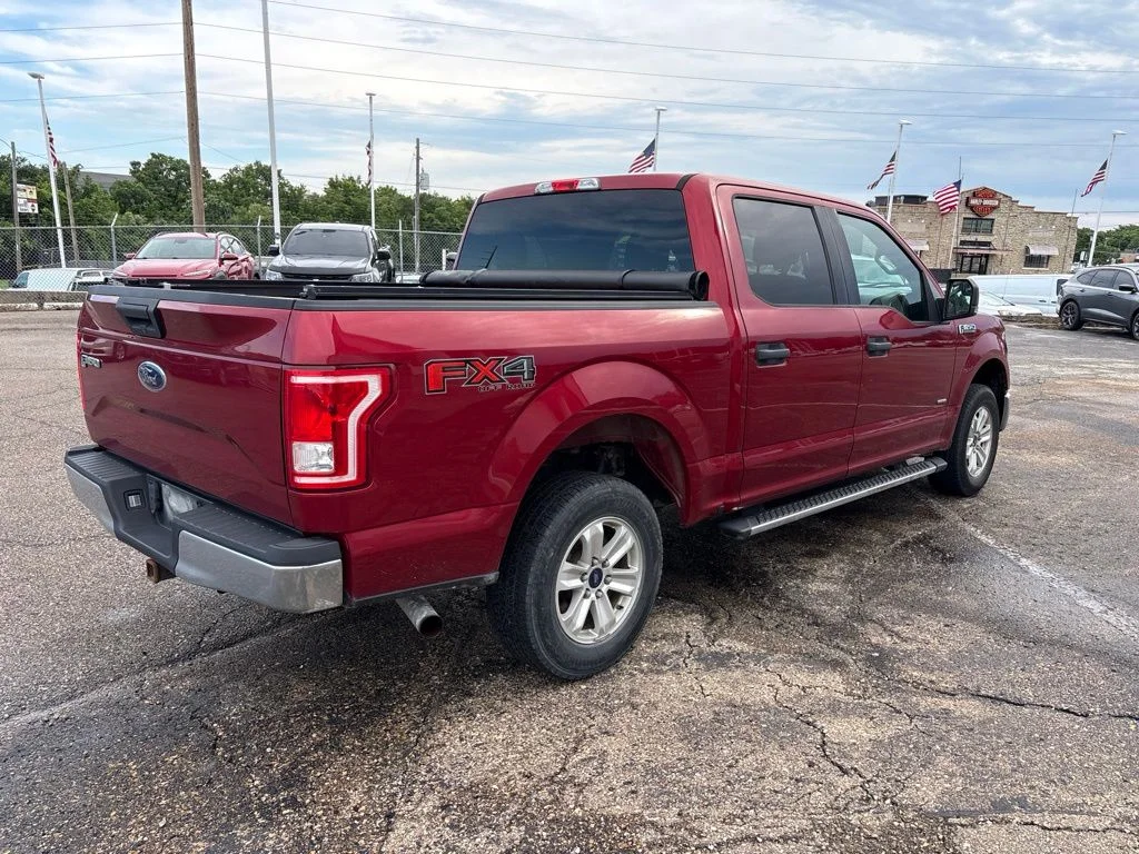 Used 2015 Ruby Red Metallic Ford XLT image 7