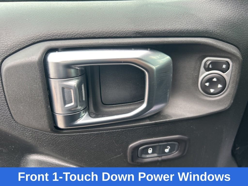 Used 2018 Black Jeep Unlimited Sport S image 12