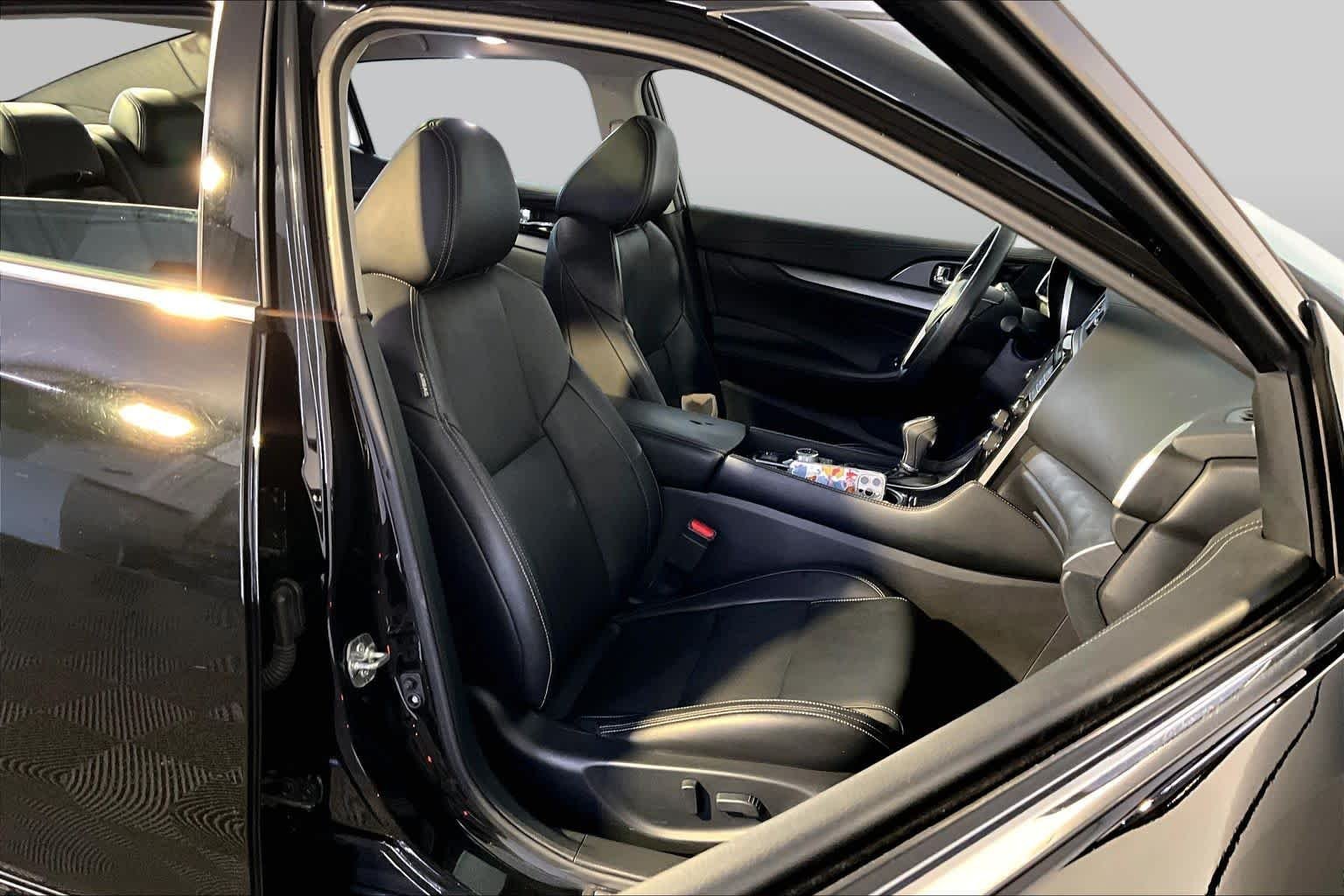 Pre-Owned 2018 Nissan Maxima SL